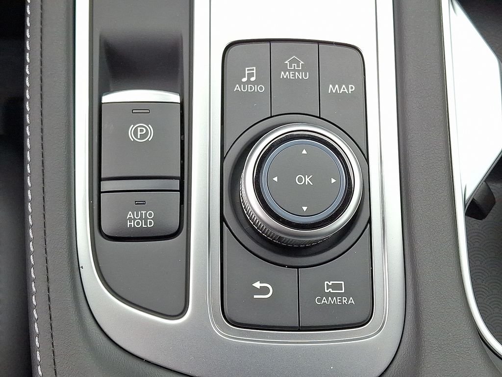 New 2026 GRAPHITE SHADOW INFINITI Luxe AWD image 18