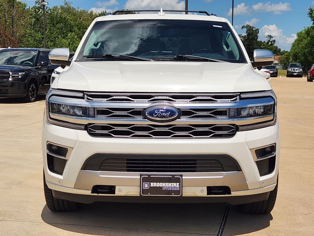 Used 2022 Star White Metallic Tri-Coat Ford Platinum image 2