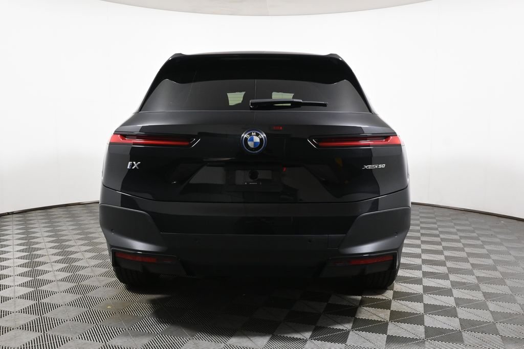 Certified Used 2024 Black Sapphire Metallic BMW xDrive50 image 6