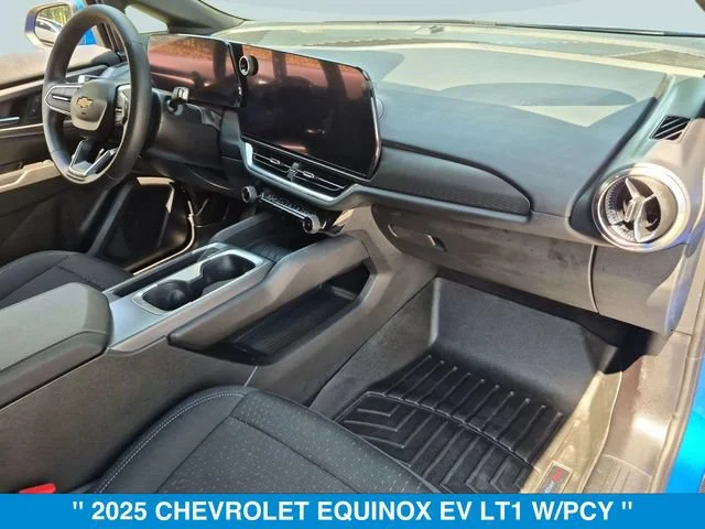 2025 Chevrolet Equinox EV 1LT - Photo 32