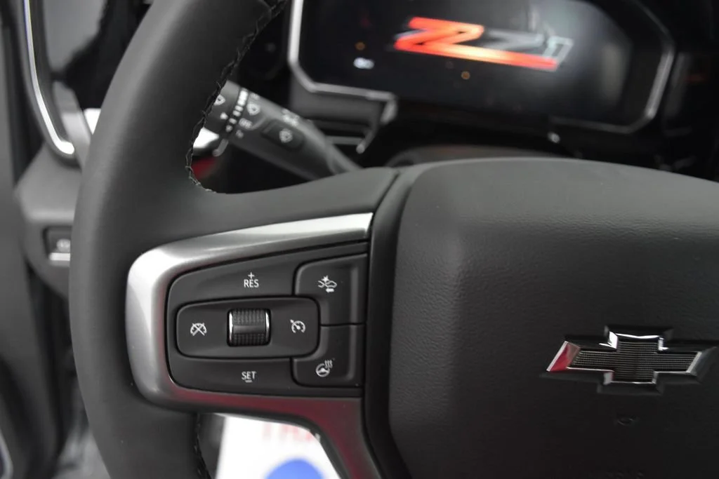2026 Chevrolet Silverado 2500 HD LTZ - Photo 9