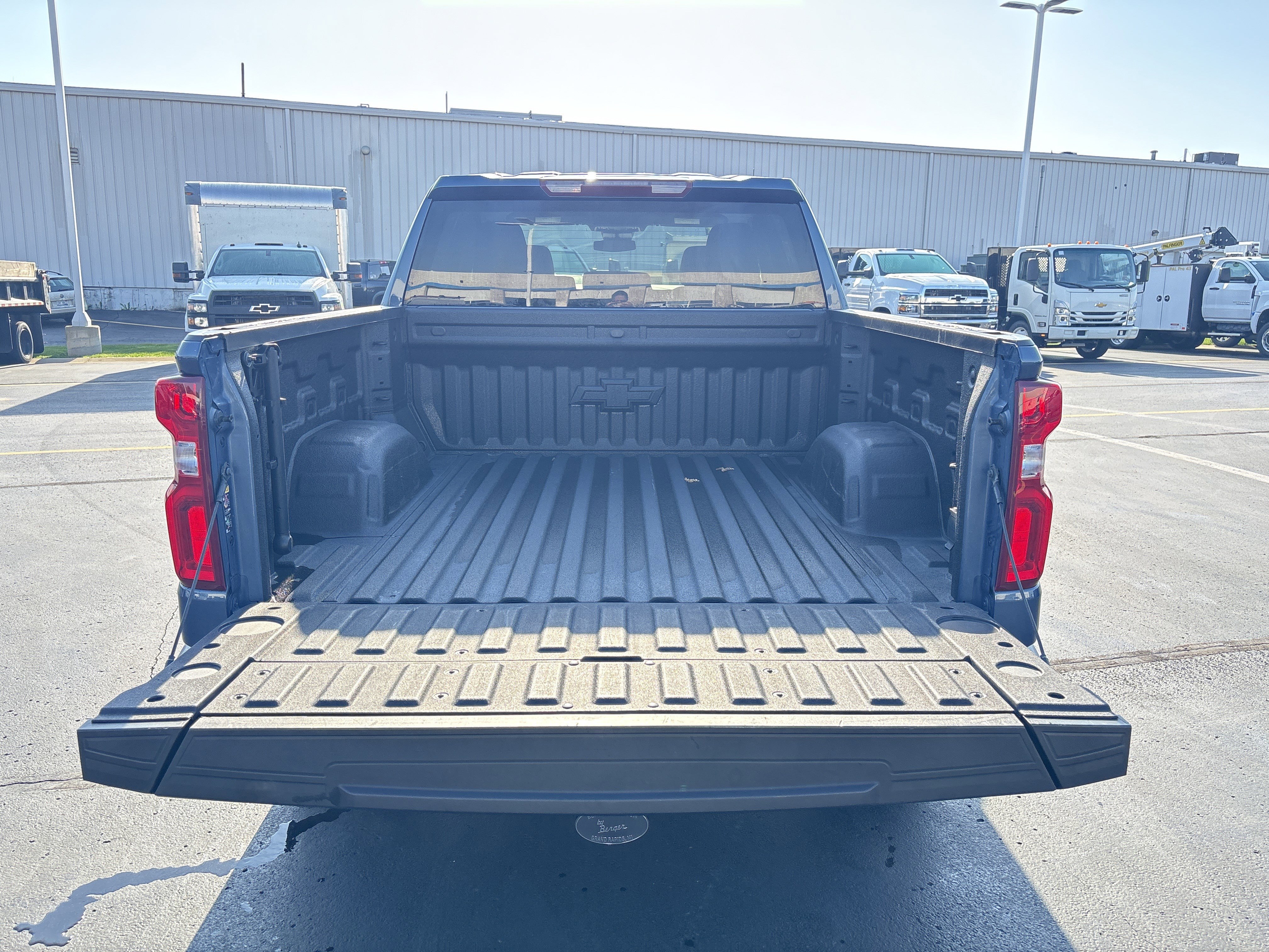 Used 2024 Lakeshore Blue Metallic Chevrolet RST image 24