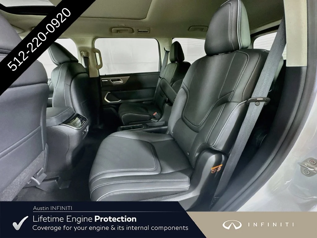 New 2027 White INFINITI LUXE image 31