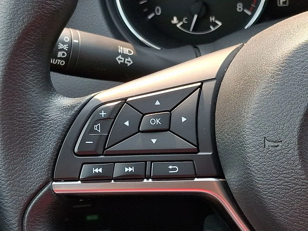 Certified Used 2020 Magnetic Black Nissan S image 21
