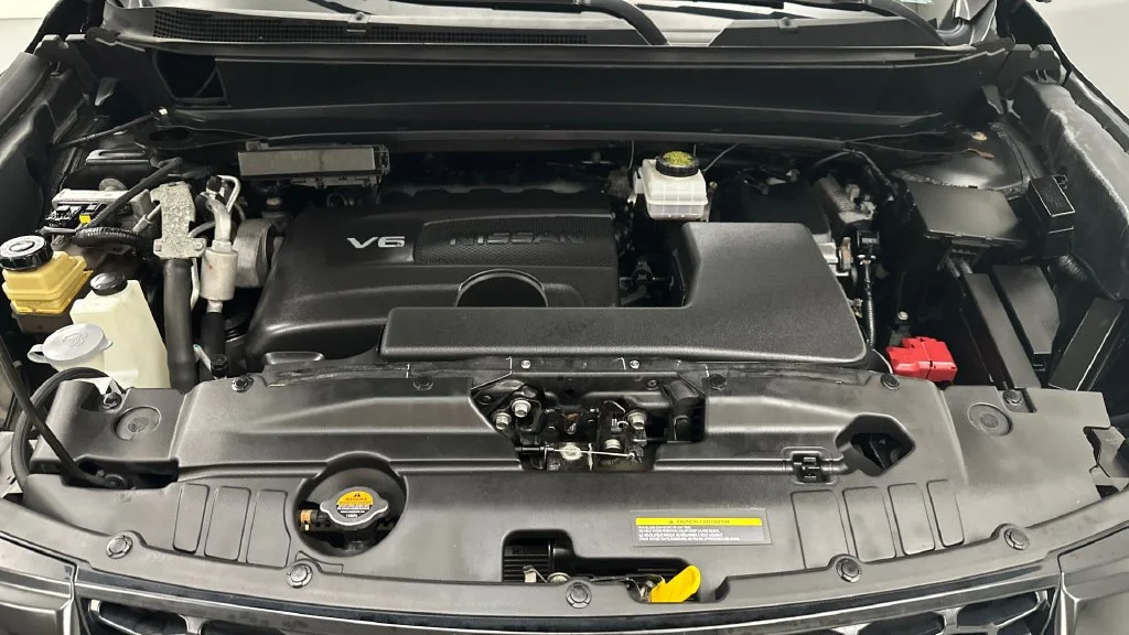 Certified Used 2020 Gray Nissan SL image 11