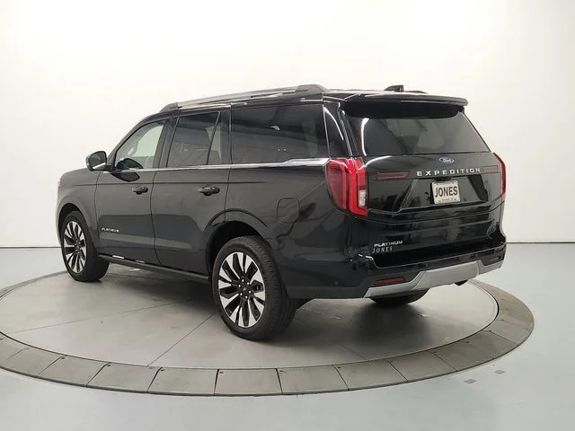 Used 2025 Black Ford Platinum image 6