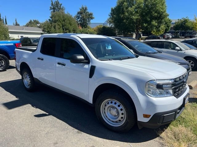 Used 2024 White Ford XL image 4