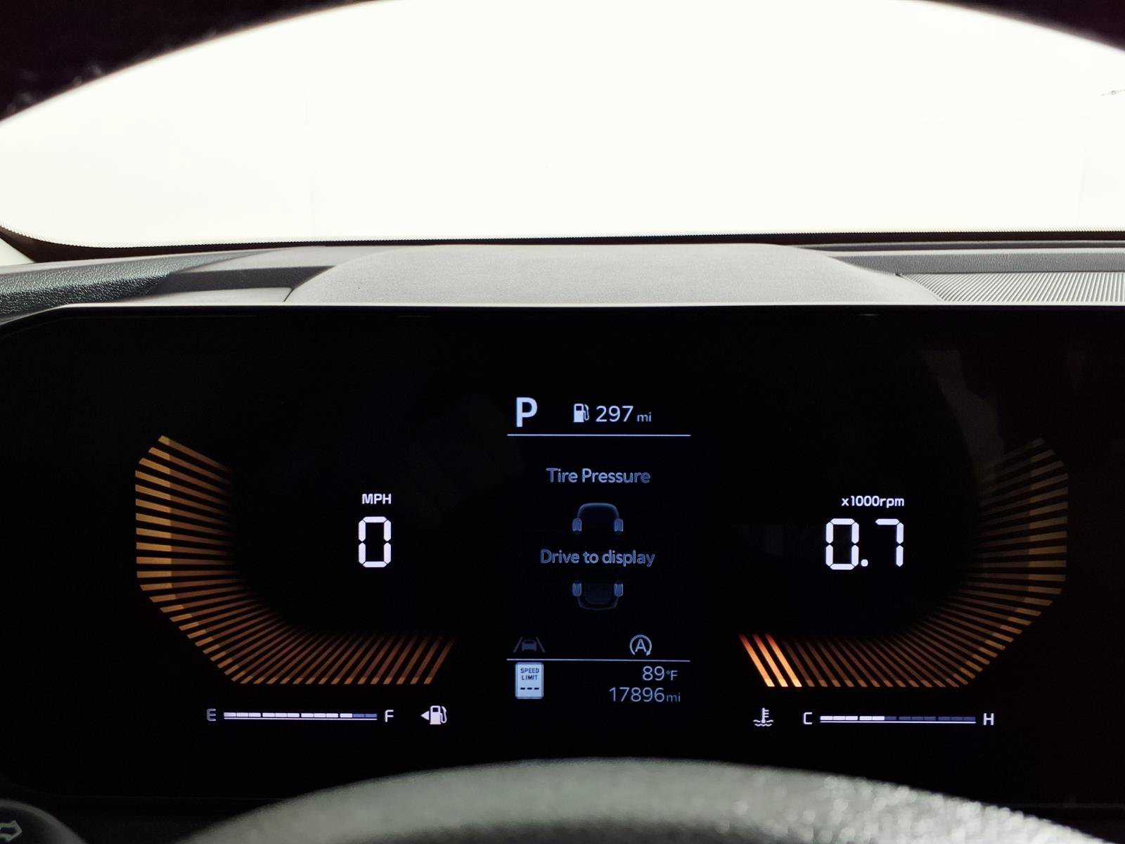 Used 2025 Glacial White Pearl Kia S image 25