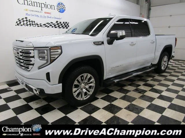 Certified Used 2026 Glacier White Tricoat GMC Denali image 14