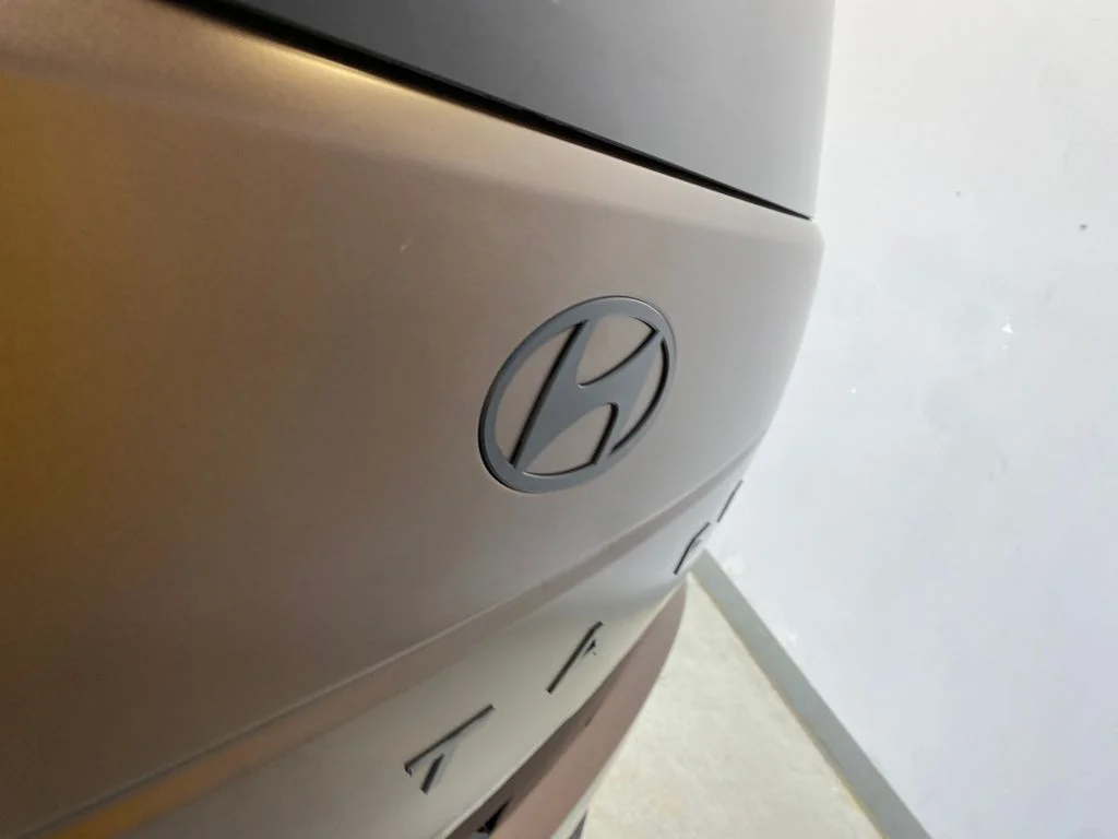 Used 2025 Brown Hyundai Calligraphy image 17