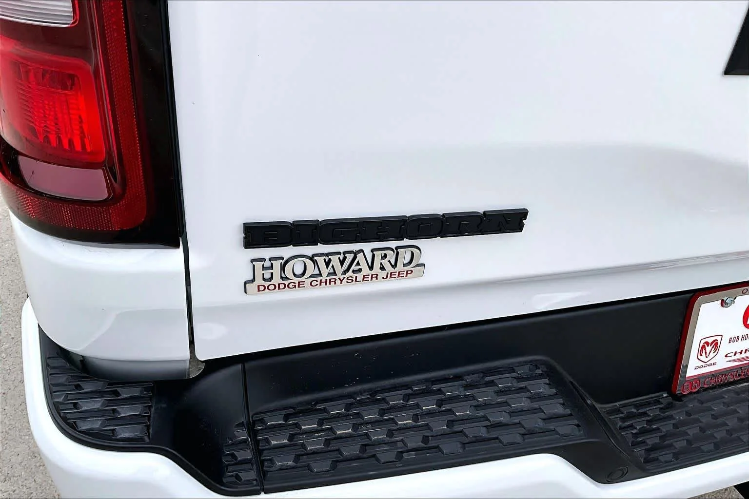 New 2026 Bright White Clear-Coat Exterior Paint RAM Big Horn image 16