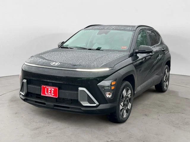 Used 2024 Abyss Black Hyundai SEL image 1