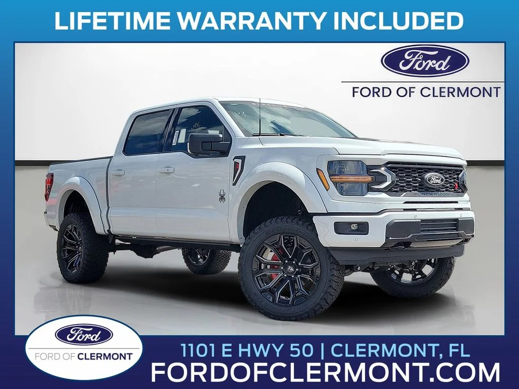 New 2026 Oxford White Ford XLT image 1