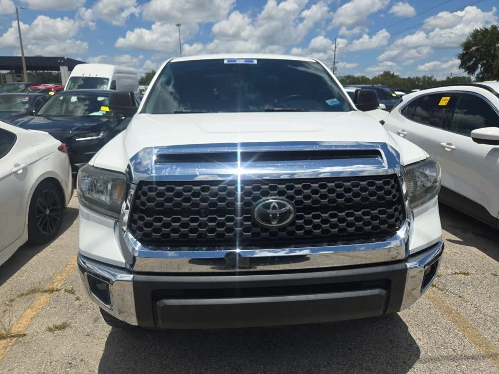 Certified Used 2020 White Toyota SR5 image 3