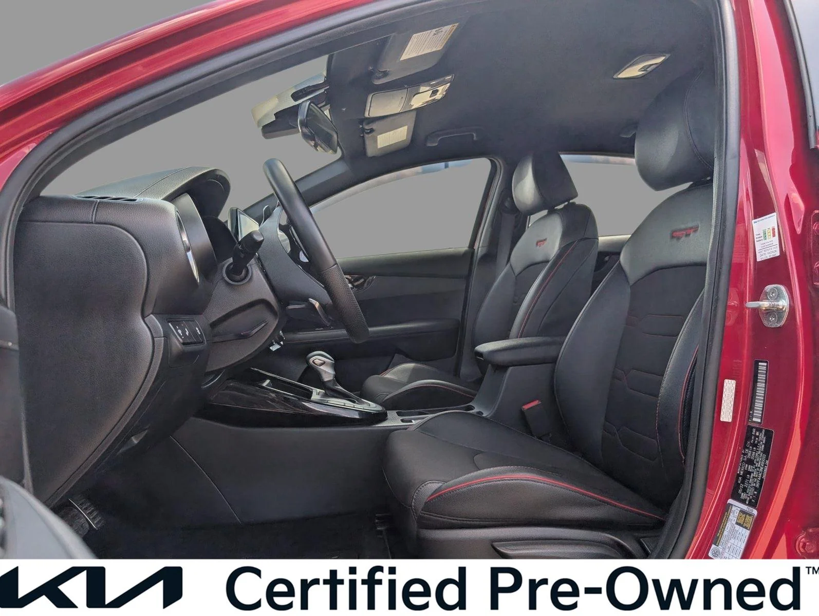 Used 2022 Currant Red Kia GT image 18