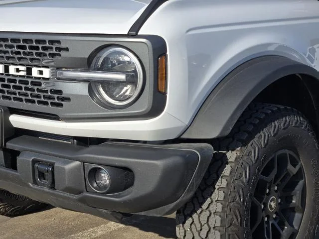 New 2026 Oxford White Ford Badlands® image 25