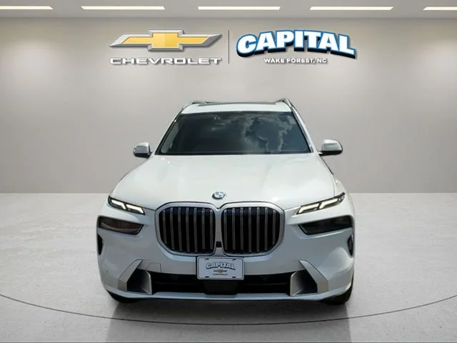 Used 2026 White BMW xDrive40i image 9