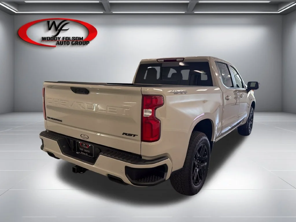 New 2026 White Sands Chevrolet RST image 6