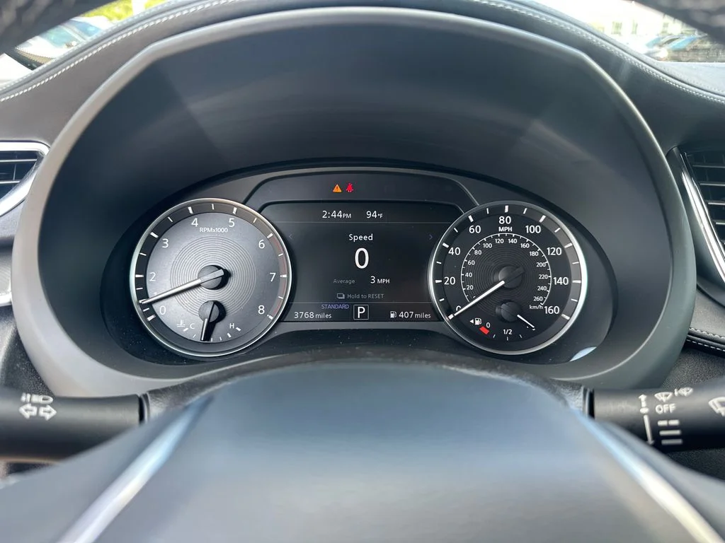Certified Used 2024 Blue INFINITI LUXE image 23