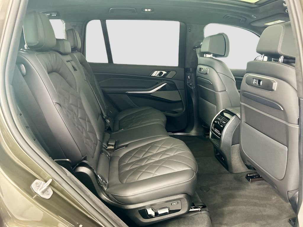 New 2027 Green Metallic BMW xDrive40i image 21