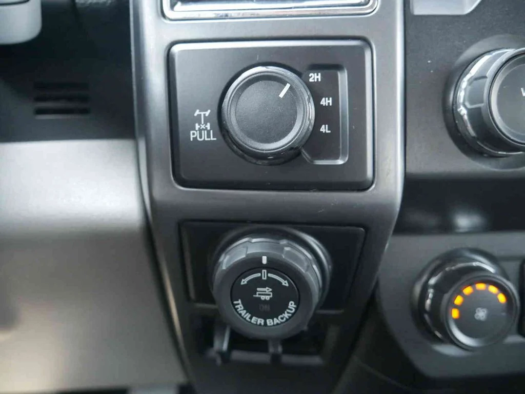 Used 2019 White Ford XLT image 30