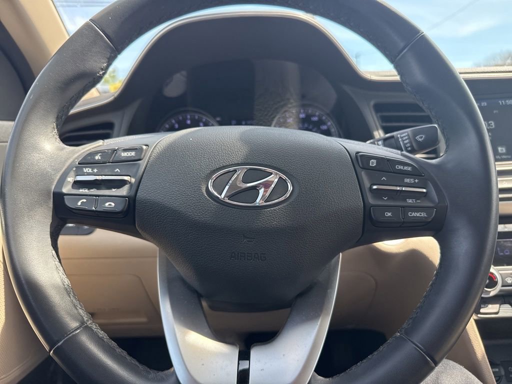 Used 2020 Phantom Black Hyundai Value Edition image 21