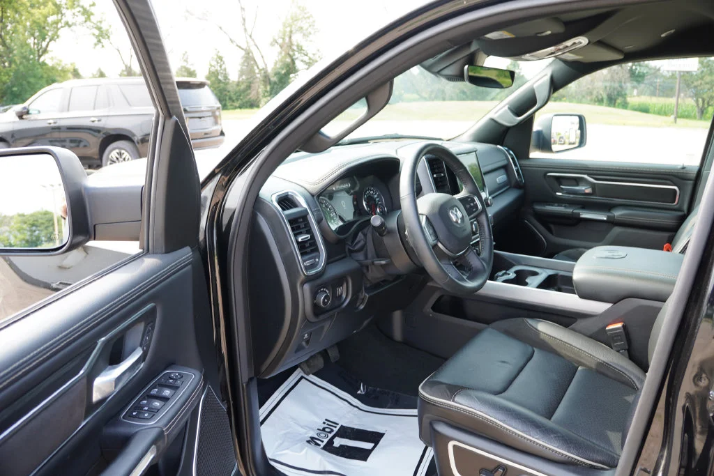 Used 2024 Diamond Black Ram Laramie image 15