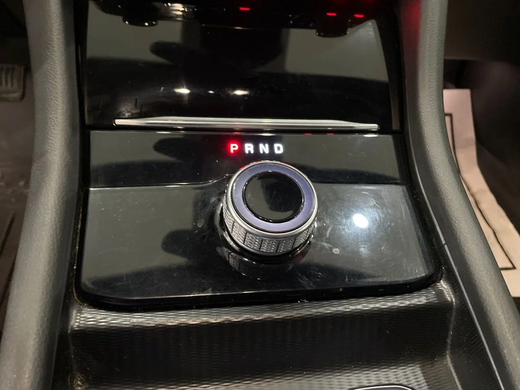Used 2024 Velvet Red Pearlcoat Jeep Altitude X image 23