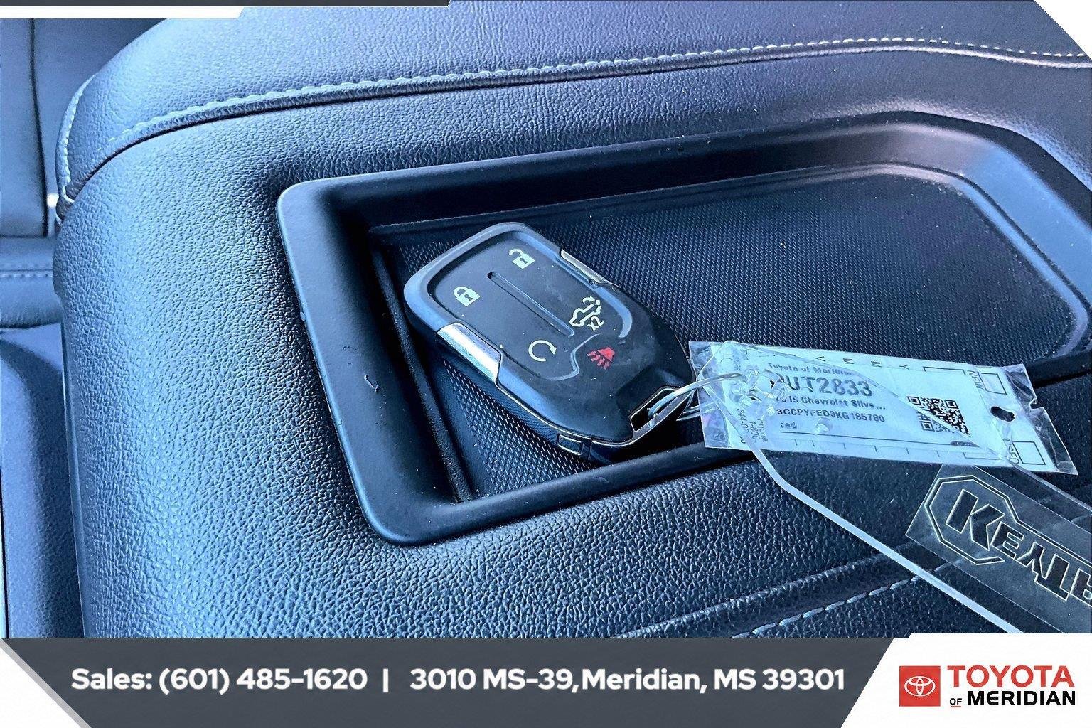 Used 2019 Cajun Red Tintcoat Chevrolet LT Trail Boss image 9