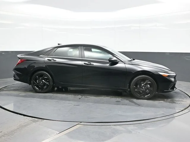 New 2026 Black Hyundai SEL Sport image 8