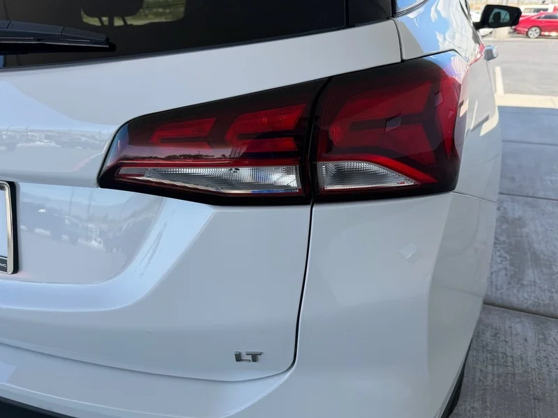 Used 2024 Summit White Chevrolet LT image 21