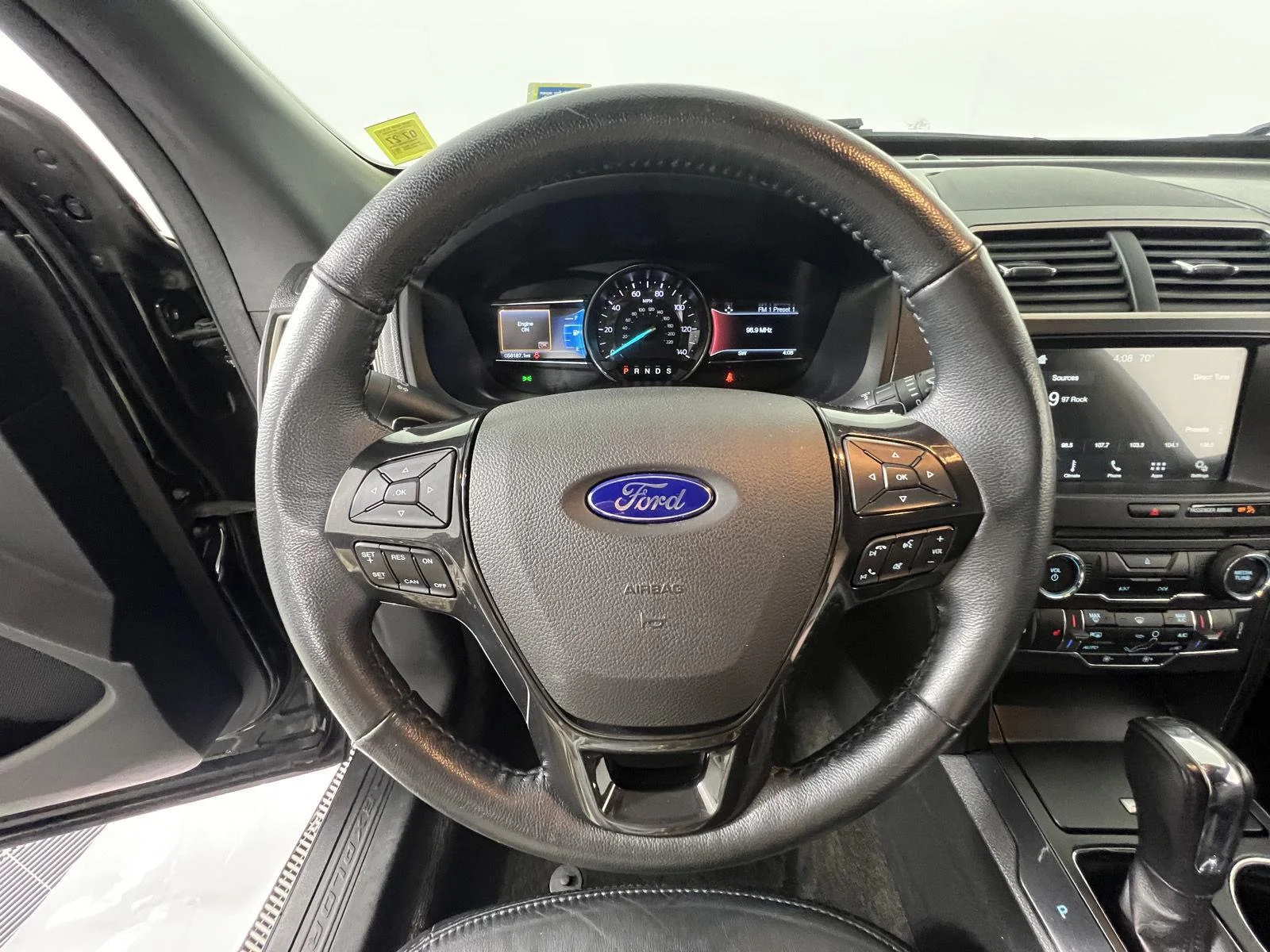 Used 2017 Shadow Black Ford XLT image 14