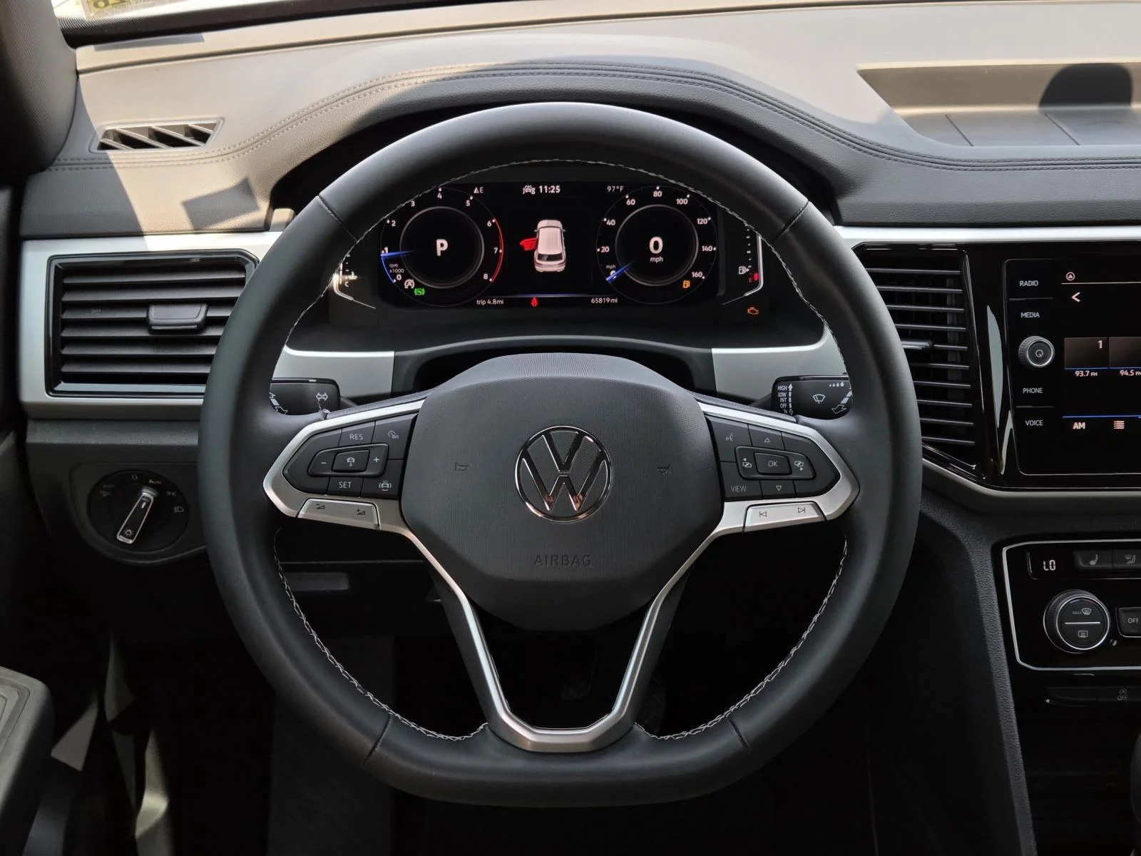 Used 2022 Deep Black Pearl Volkswagen 2.0T SE w/Technology image 15