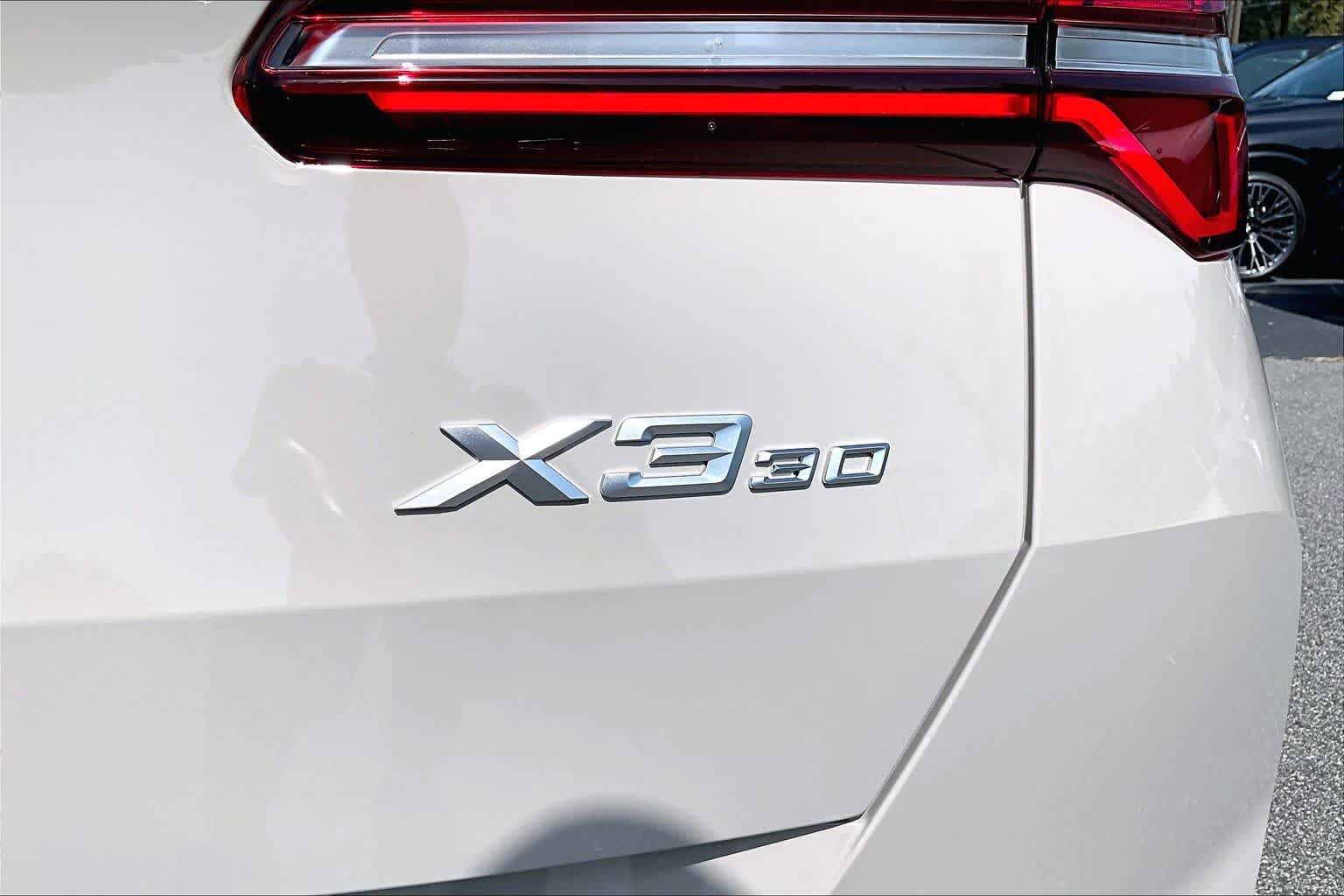 New 2026 Dune Grey Metallic BMW 30 xDrive image 15