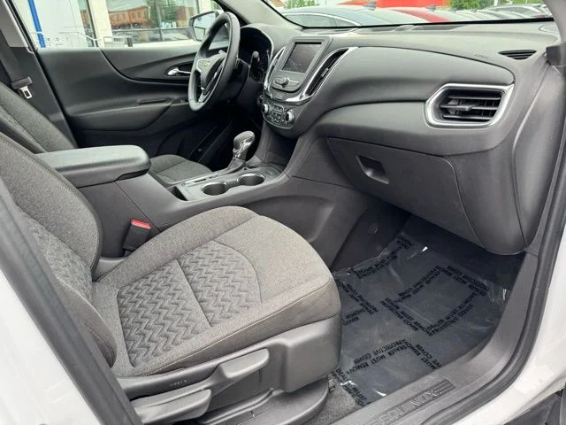 2024 Chevrolet Equinox LT - Photo 37
