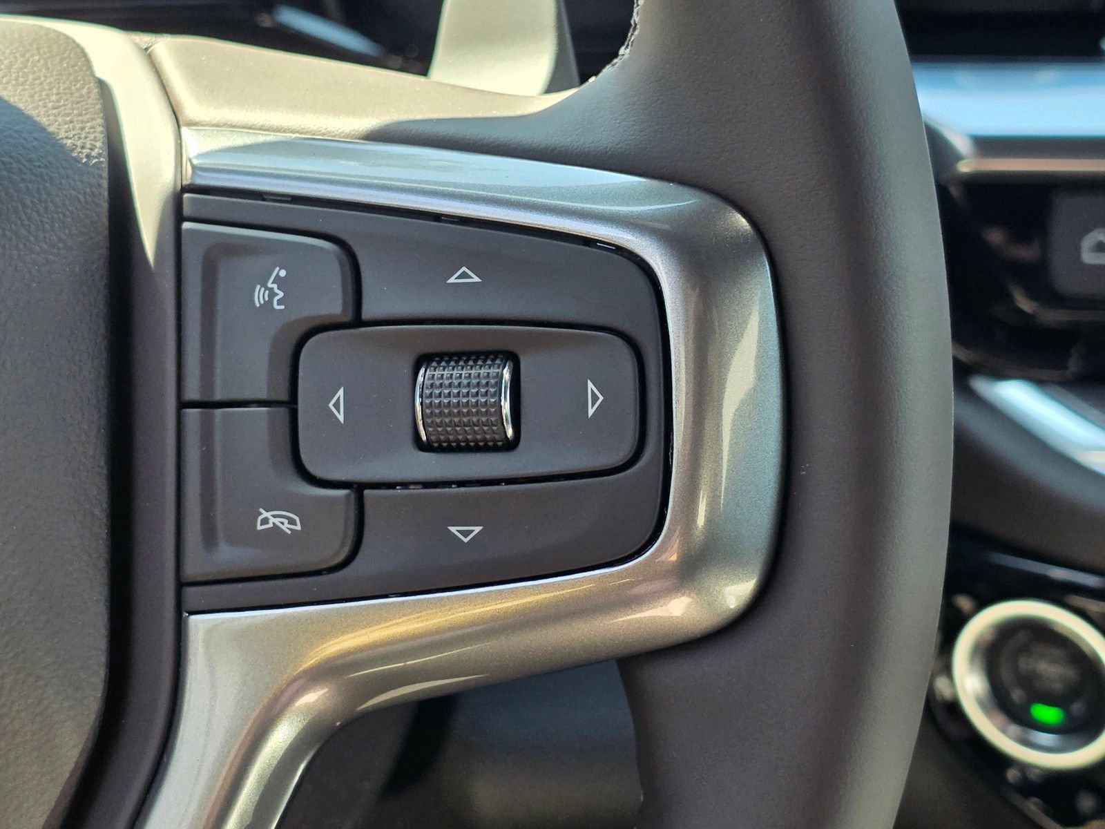 2026 Chevrolet Silverado 1500 LTZ - Photo 34