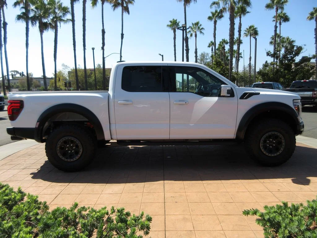 New 2026 Oxford White Ford Raptor image 5