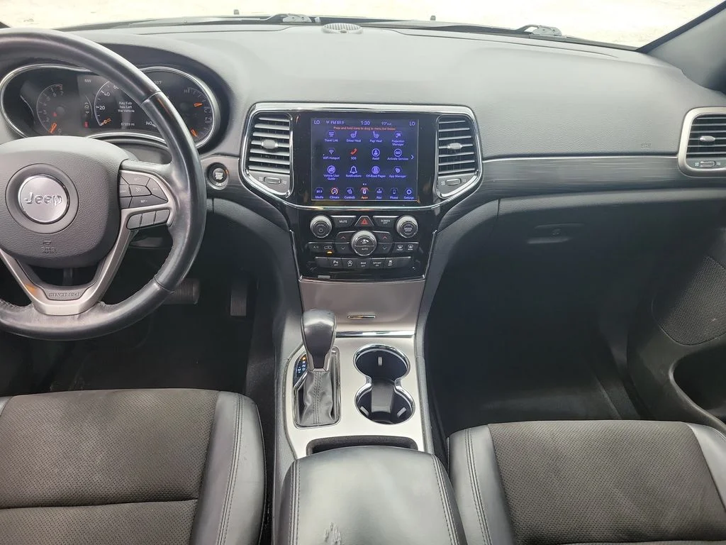 Used 2020 Black Jeep Altitude image 12
