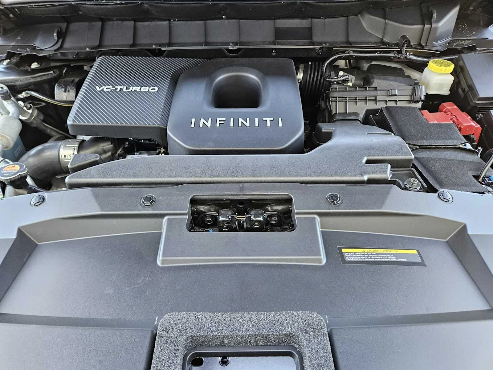 New 2026 DEEP EMERALD INFINITI Luxe FWD image 23