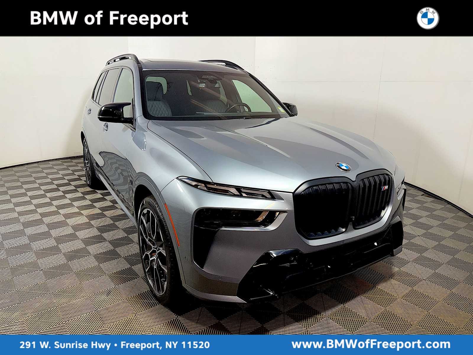 2024 BMW X7 M60i's photo