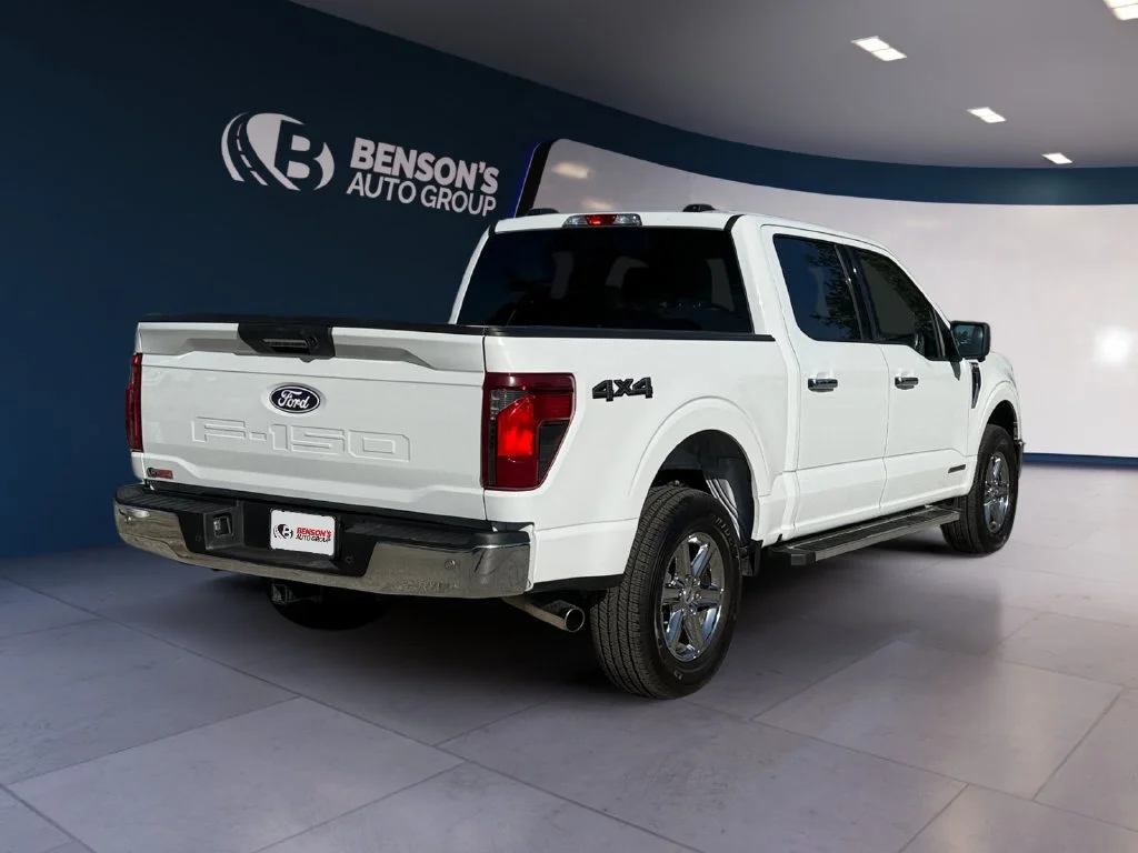 Used 2024 White Ford XLT image 5