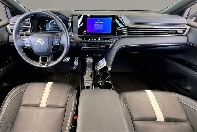 Used 2025 Gray Toyota SE image 7