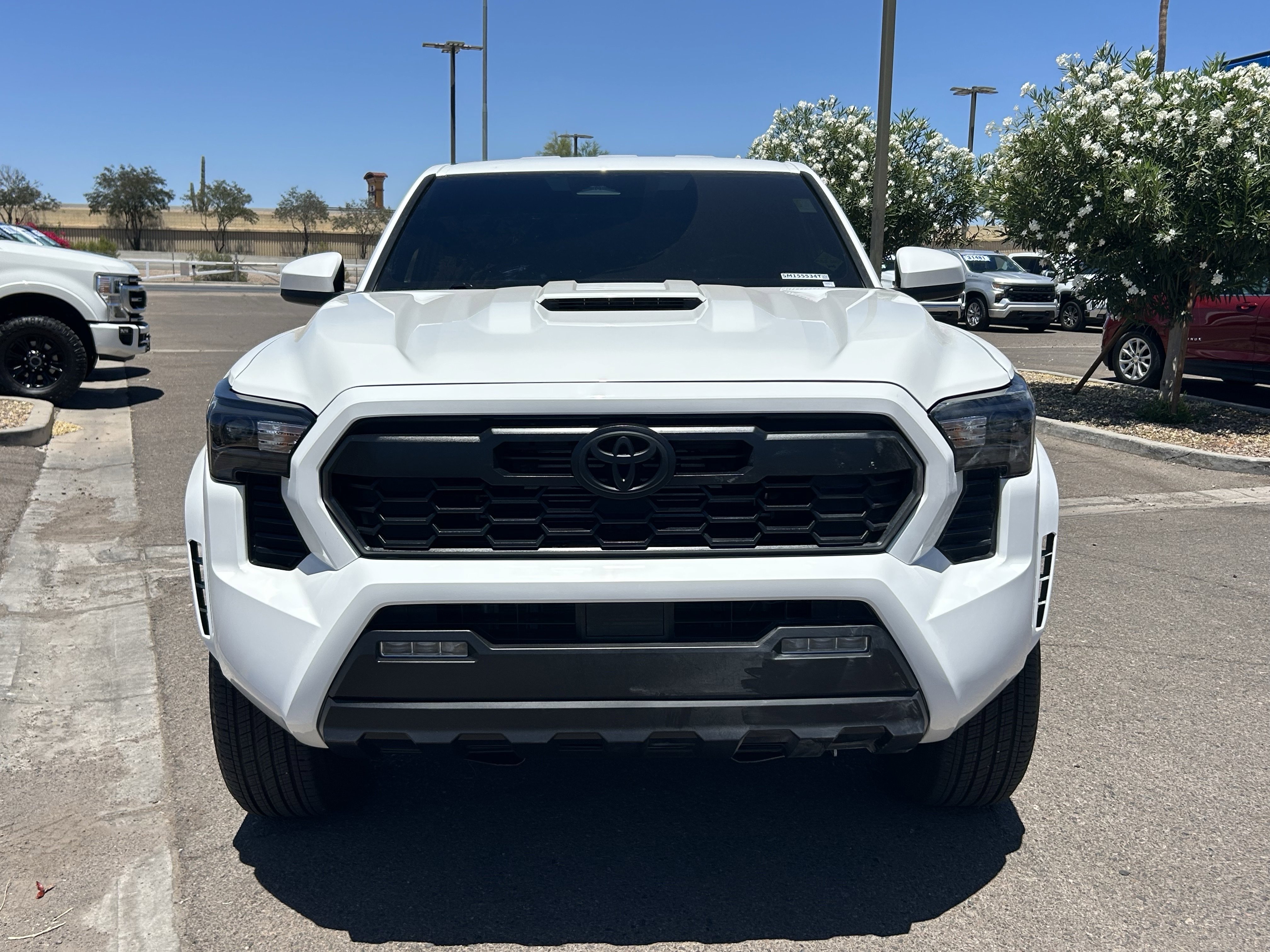 2025 Toyota Tacoma TRD Sport - Photo 8