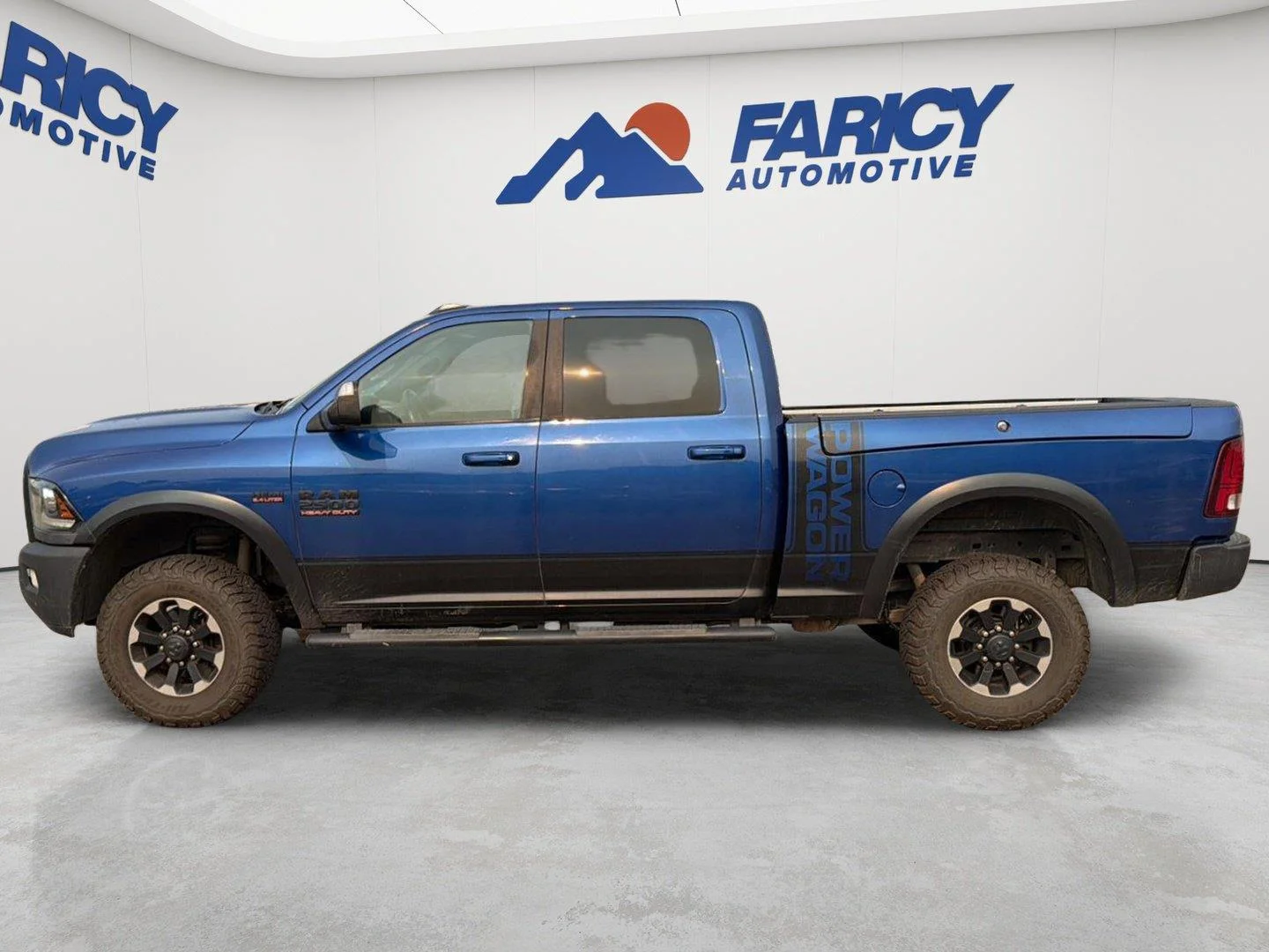 Used 2018 Blue Streak Pearlcoat Ram Power Wagon image 8