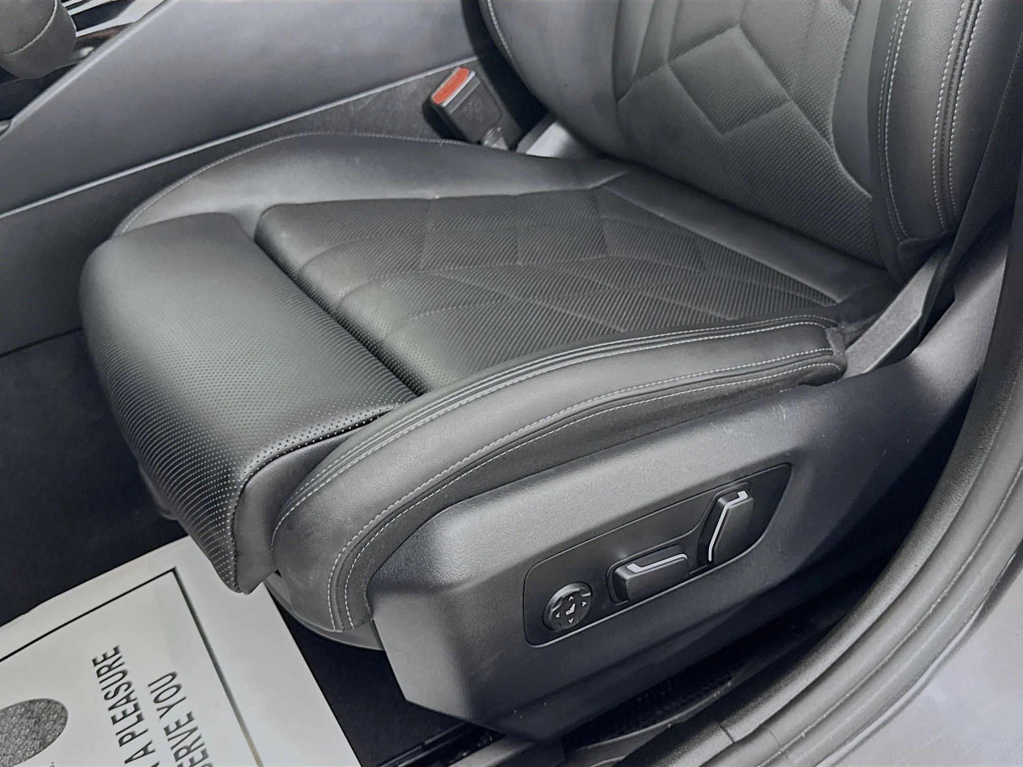 Used 2024 Gray BMW 530i image 20