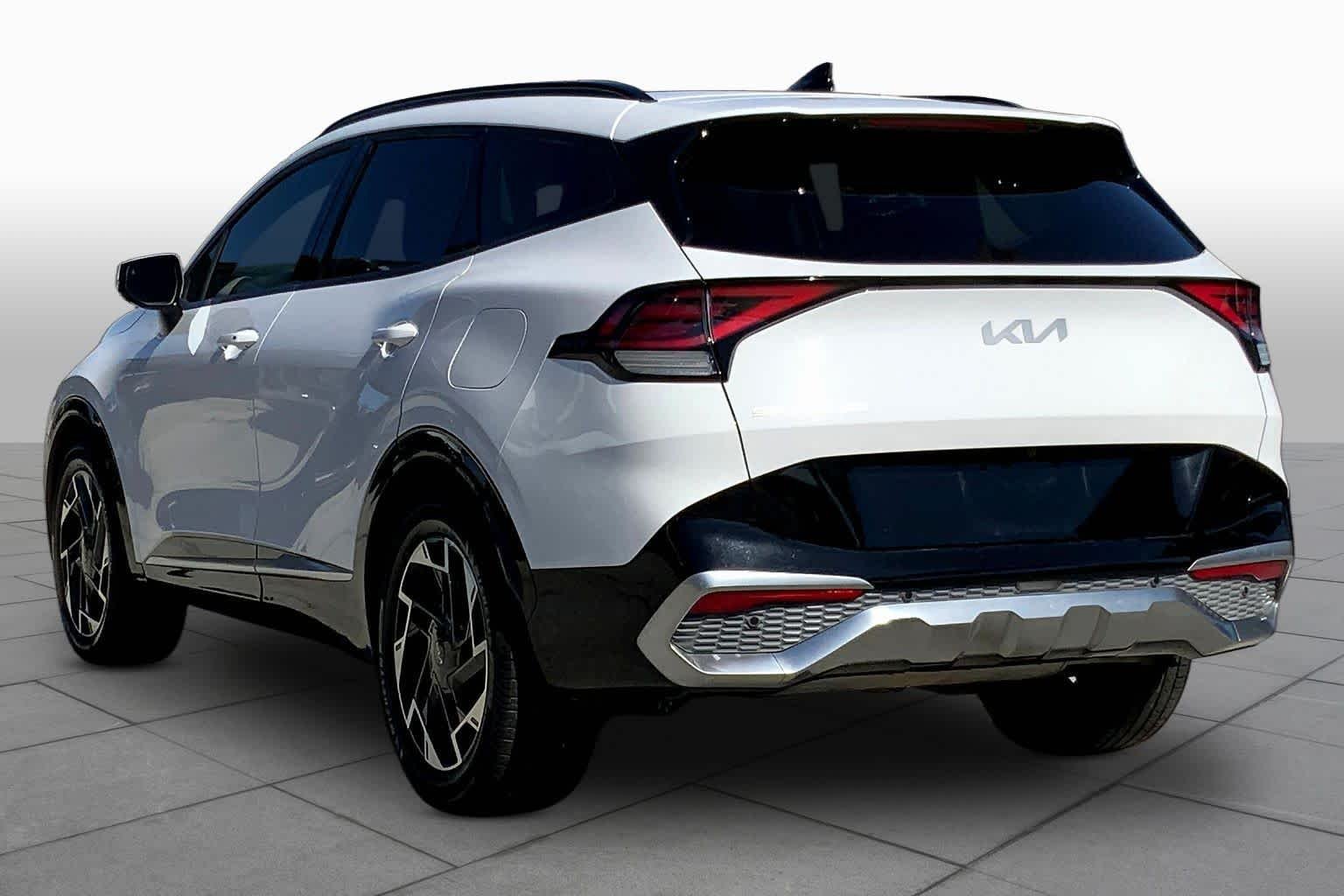 Used 2023 Glacial White Pearl Kia SX-Prestige image 16