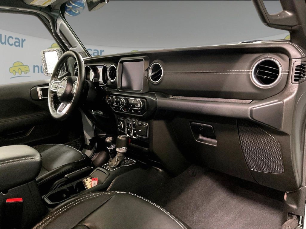 Used 2023 Gray Jeep Sahara 4xe image 14