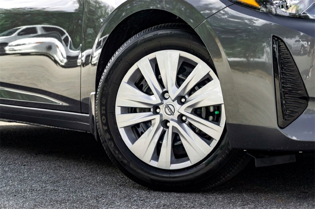 2025 Nissan Sentra S photo 2