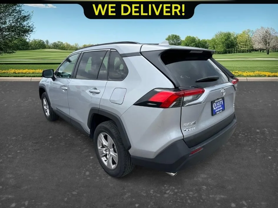 Used 2025 Silver Toyota XLE image 7