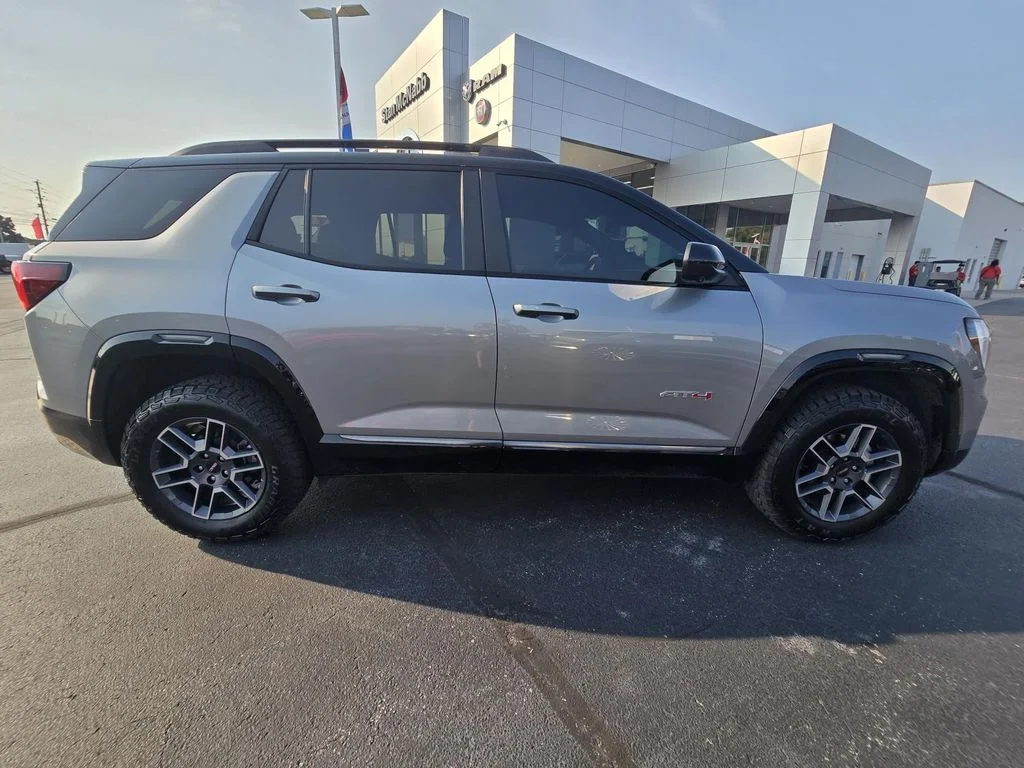 Used 2026 Sterling Metallic GMC AT4 image 8